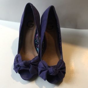 Purple guess wedges